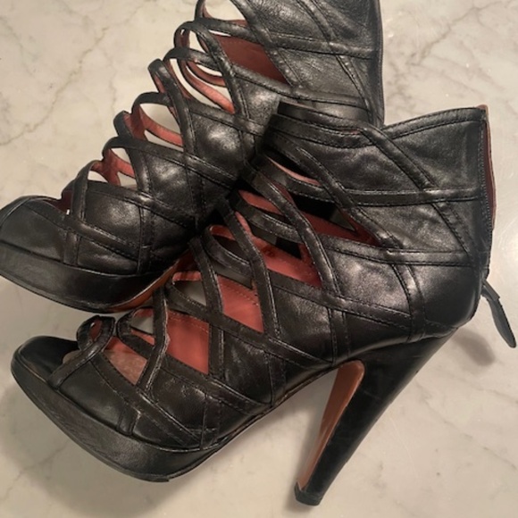 Alaia Black Leather Cage Strappy Open Toed Heels - Picture 4 of 10